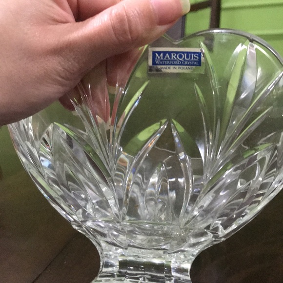 Marquis Waterford Crystal 8” bowl - Picture 4 of 4